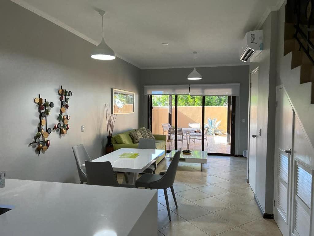 Villa Special House In Gold Coast With Private Jacuzzi Palm Beach Exterior foto