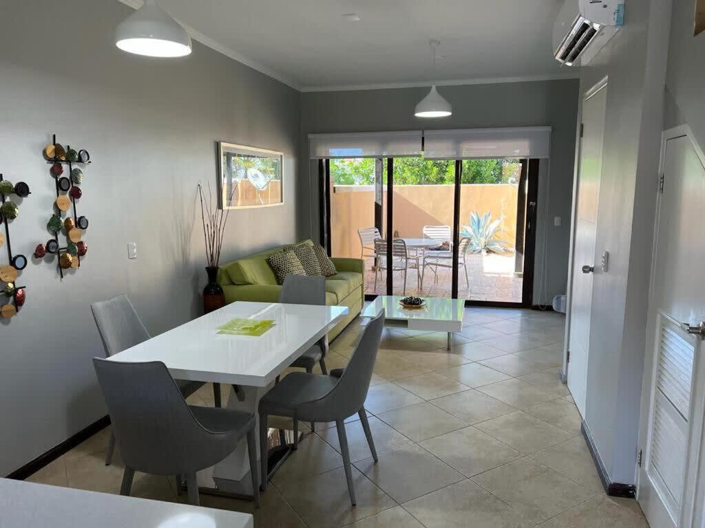 Villa Special House In Gold Coast With Private Jacuzzi Palm Beach Exterior foto